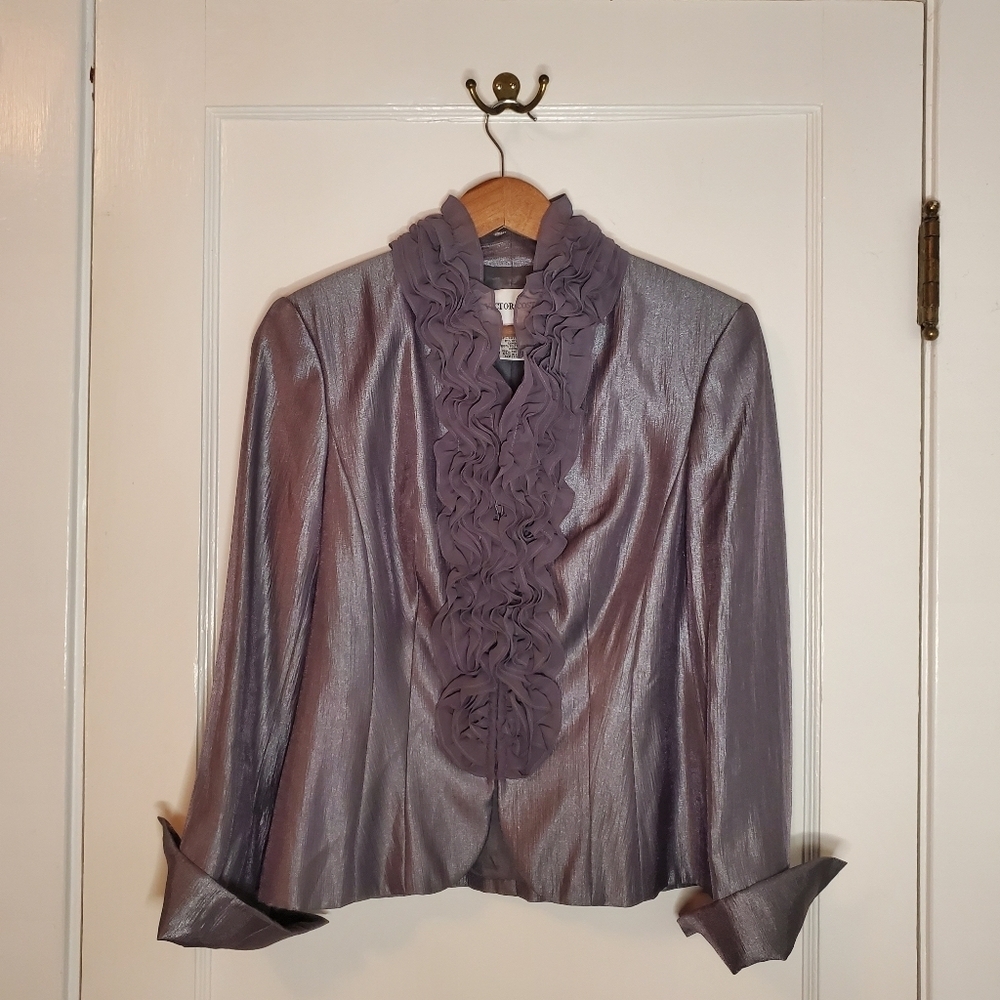 Victor Costa Ruffle Blazer – Size 6 – Silver